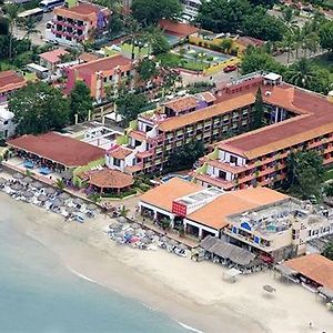 Decameron Los Cocos Guayabitos, Ramada All-Inclusive Resort